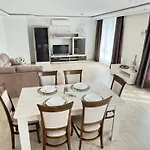 Sea Garden 2bd