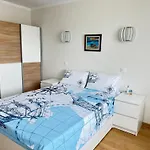 Sea Garden 2bd 布尔加斯