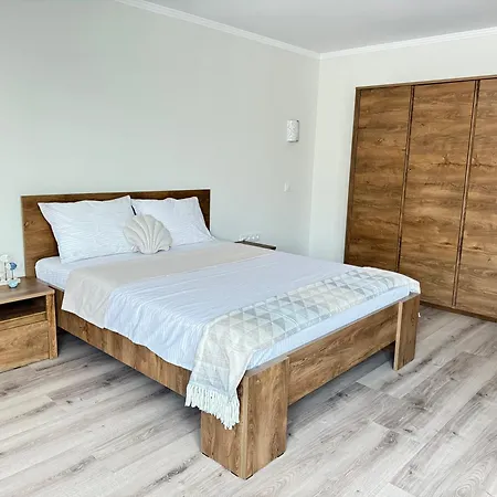 Daire Sea Garden 2bd Burgaz
