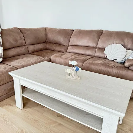 Sea Garden 2bd דירה *
