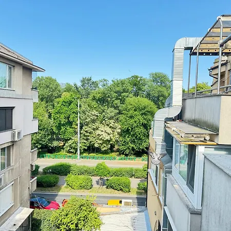 Sea Garden 2bd * 布尔加斯